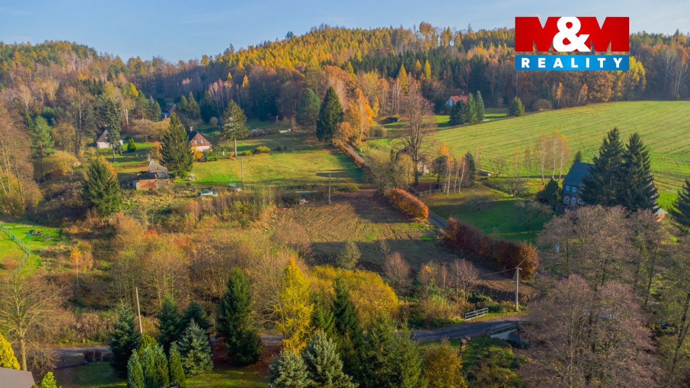 pohled na pozemek