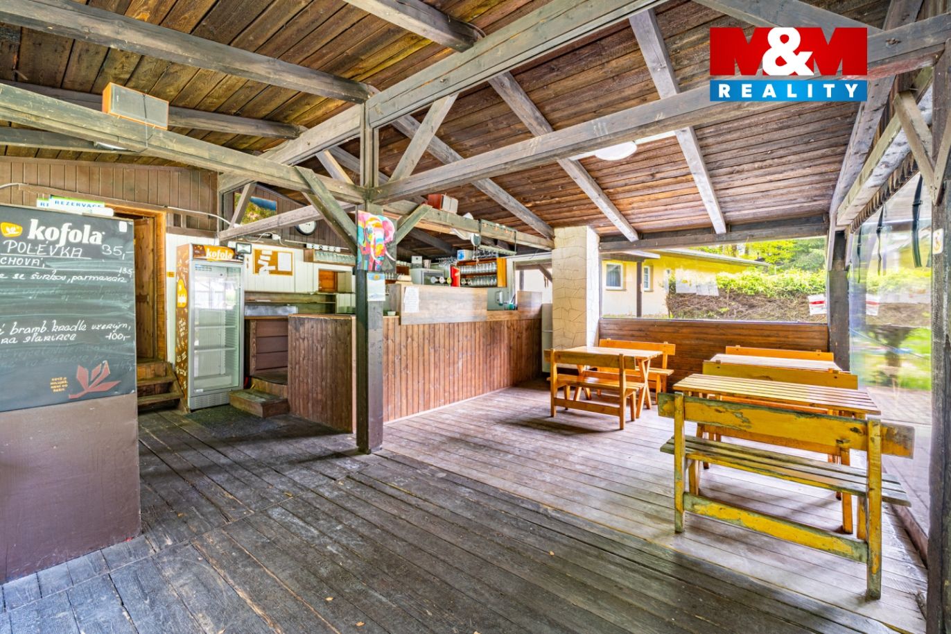 Prodej rekreačního areálu- Kemp, 795 m², Mezirolí
