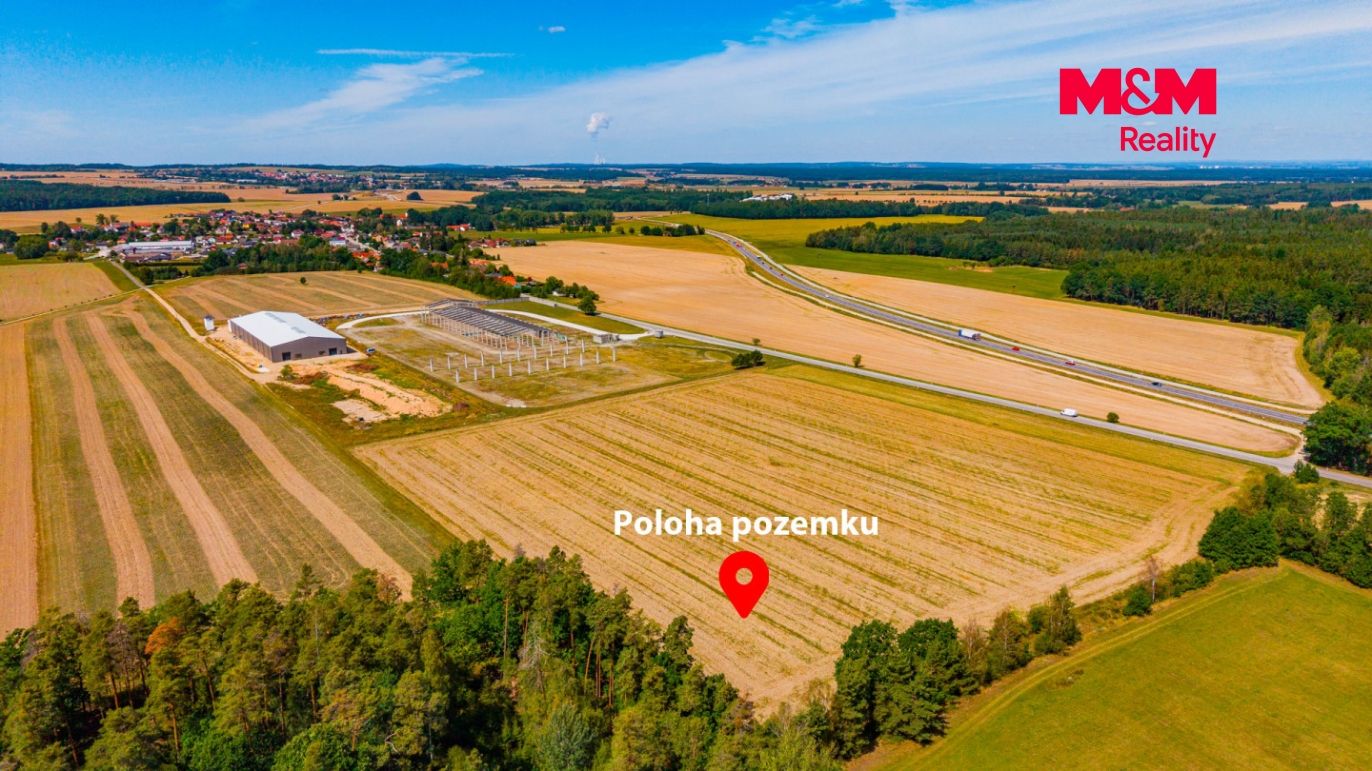 pozemek v 5.jpg