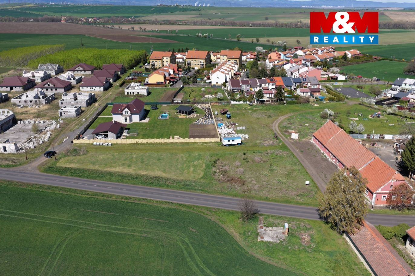 Prodej rodinného domu na klíč 6+1, 141 m², Račetice