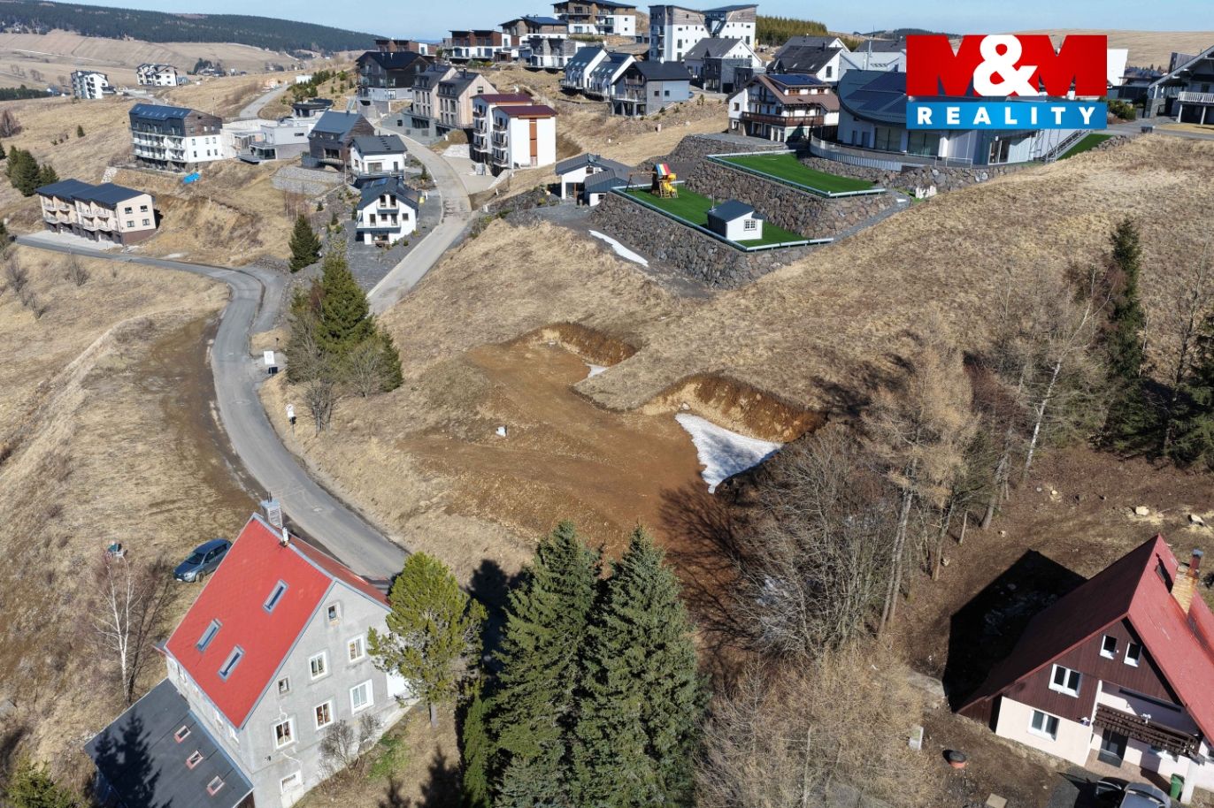 Prodej komerčního pozemku, 1673 m², Loučná pod Klínovcem