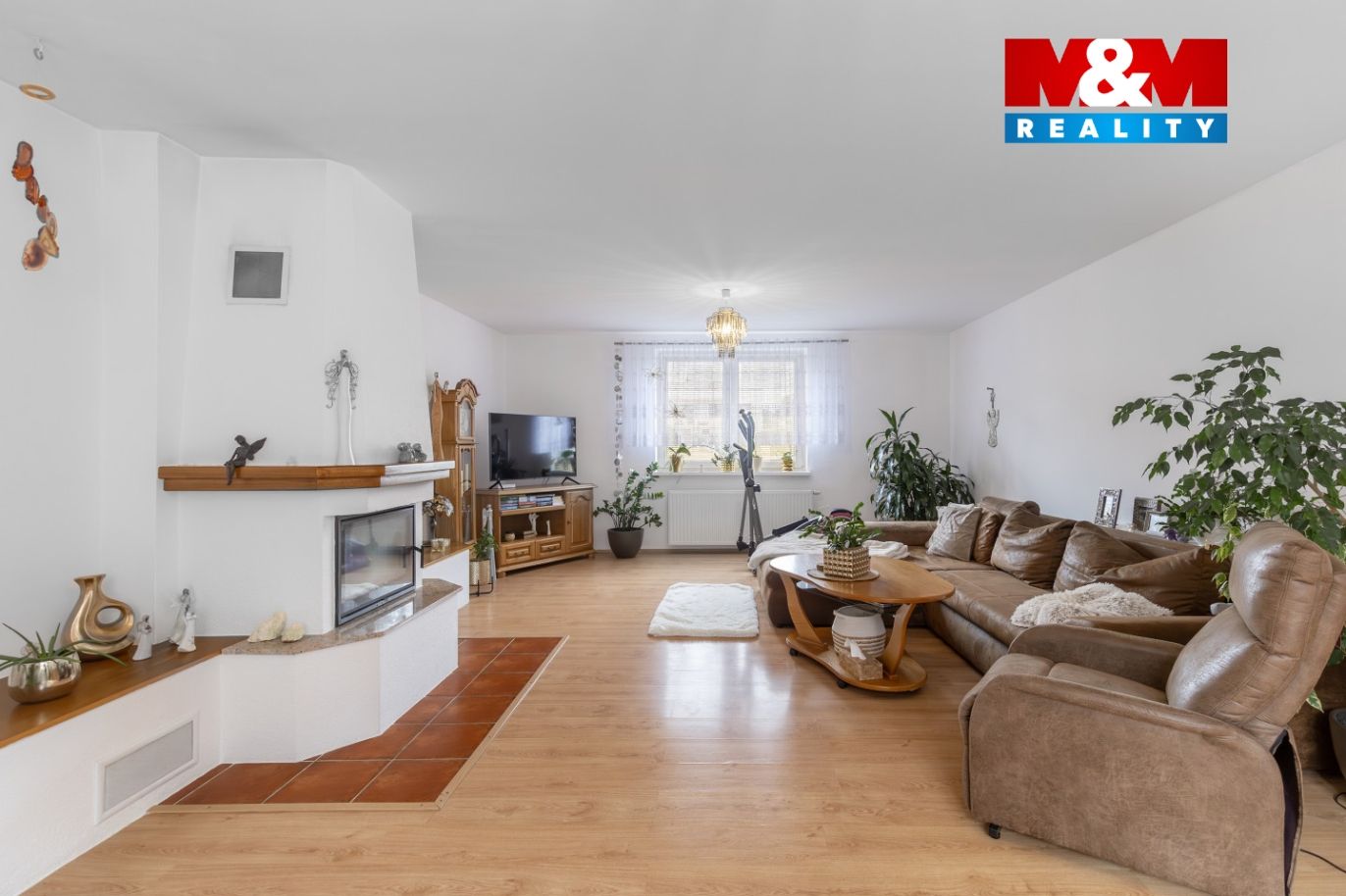 771c0761-7e39-4281-9101-eeea6b3c0946.jpeg