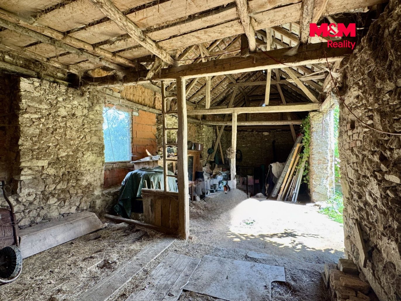 Prodej zemědělské usedlosti s pozemky 37992 m², Světce