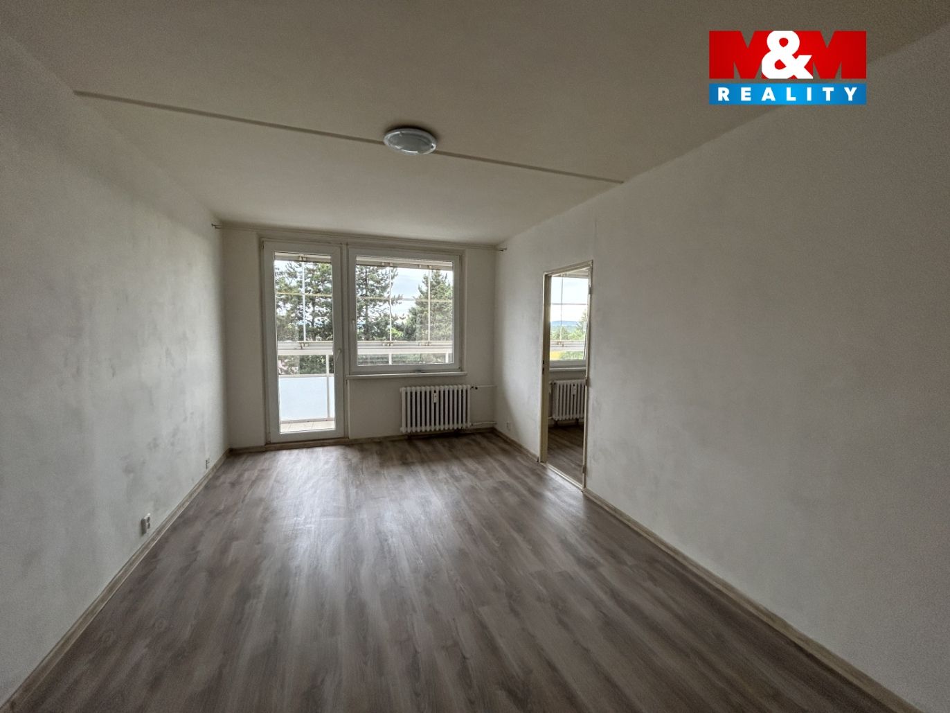 obývací pokoj s lodžií