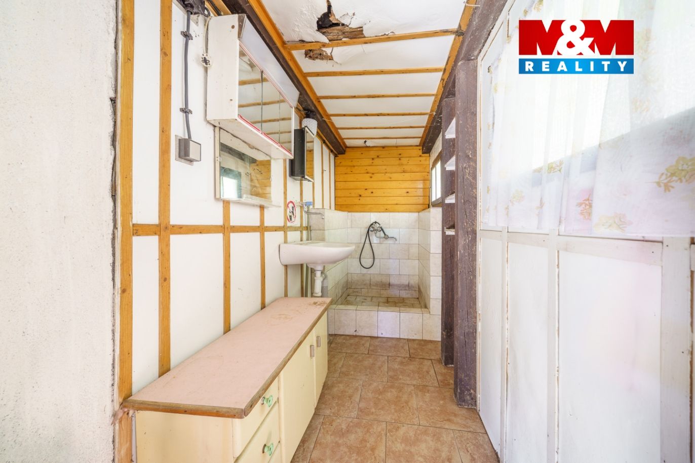 Prodej chaty, 37 m², Klášterec nad Ohří, ul. Ohřecká louka