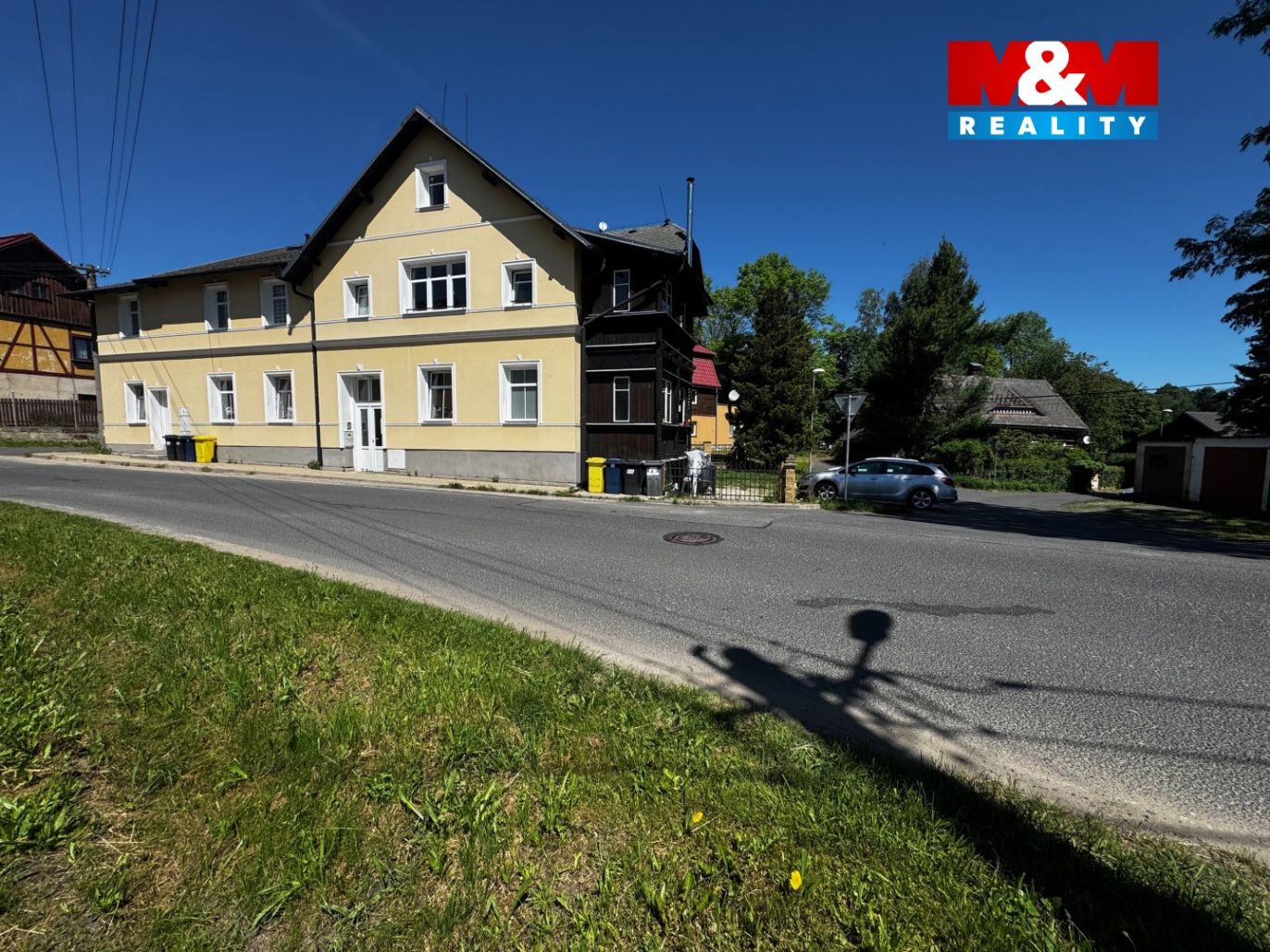 dům