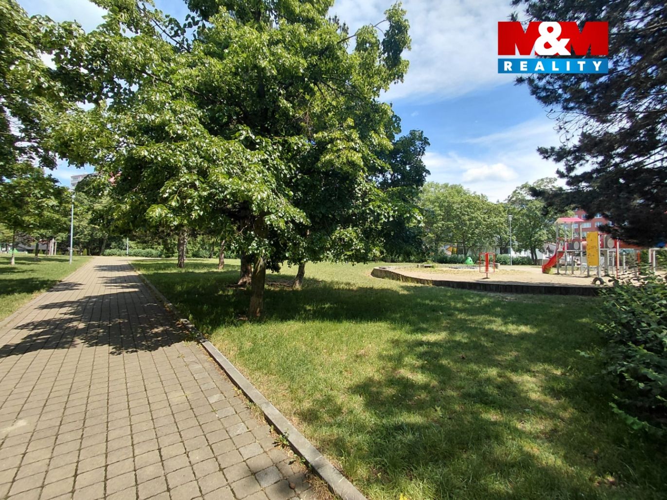 Park před domem