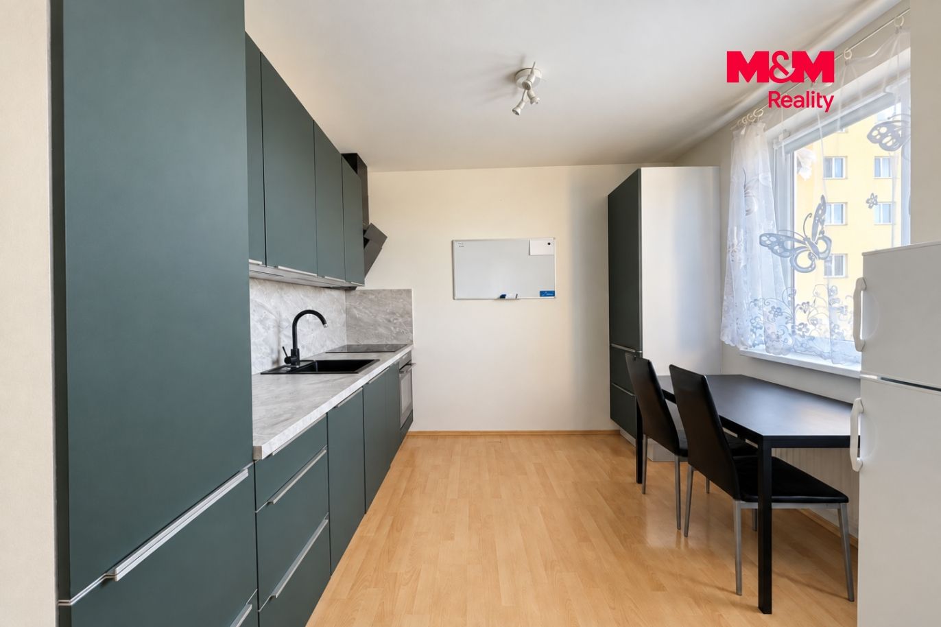 948643 - Prodej bytu 1+kk, 41 m², Klecany, ul. V Honech
