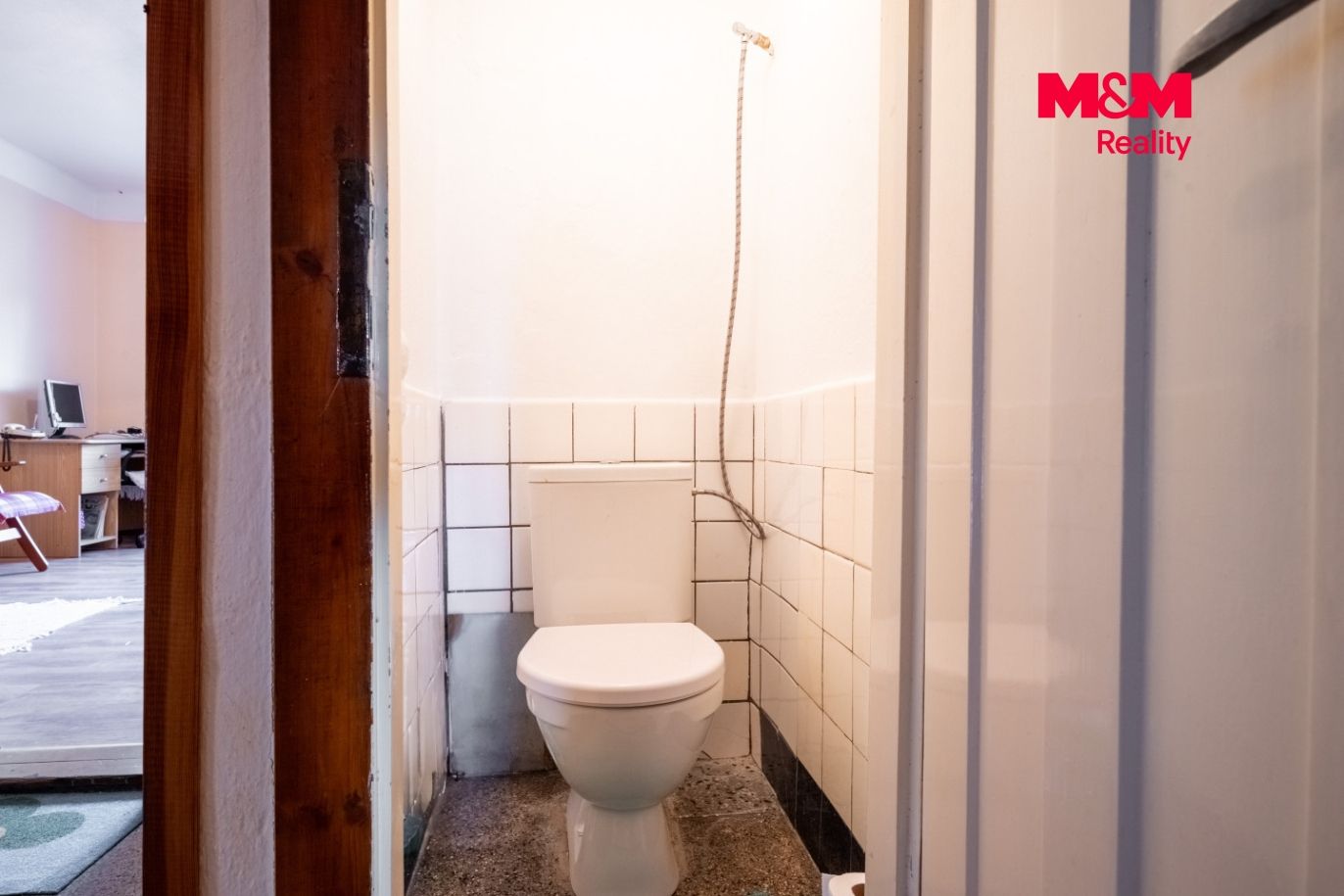 a404ab09-73e1-4883-be81-13d585a420ae.jpg