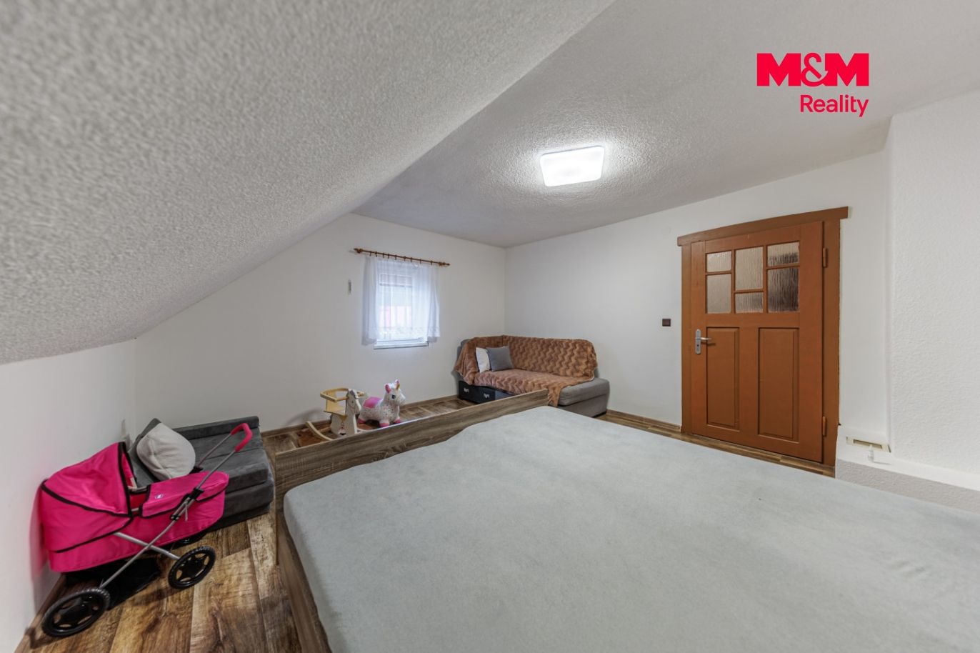 044A0644-HDR.jpg