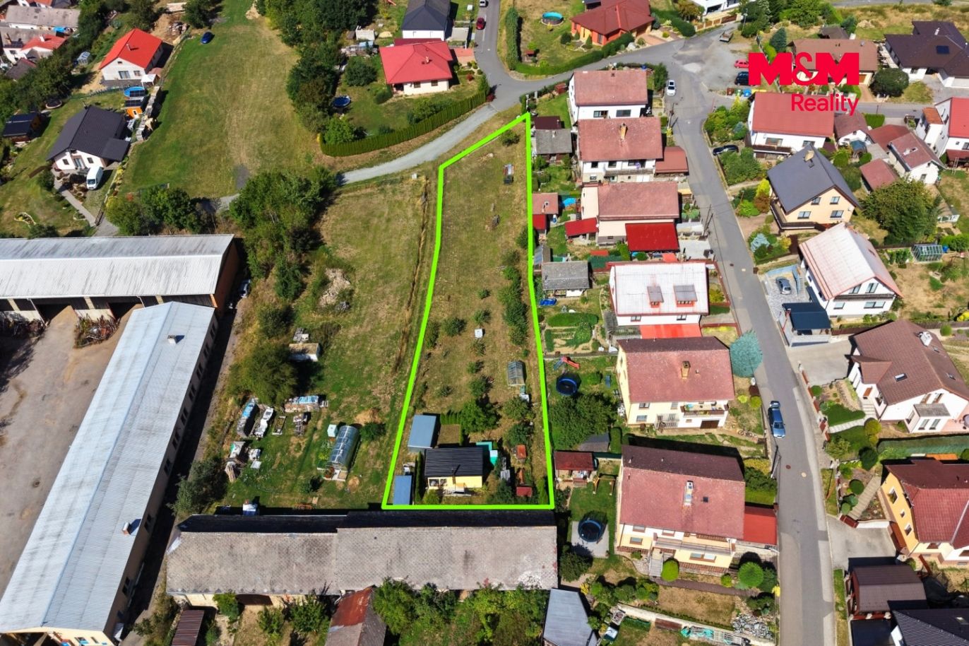 Zahrada z dronu