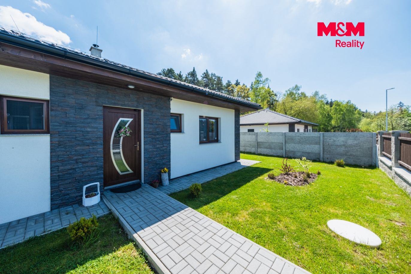 Prodej rodinného domu, 133 m², Mukařov, ul. K Památníku