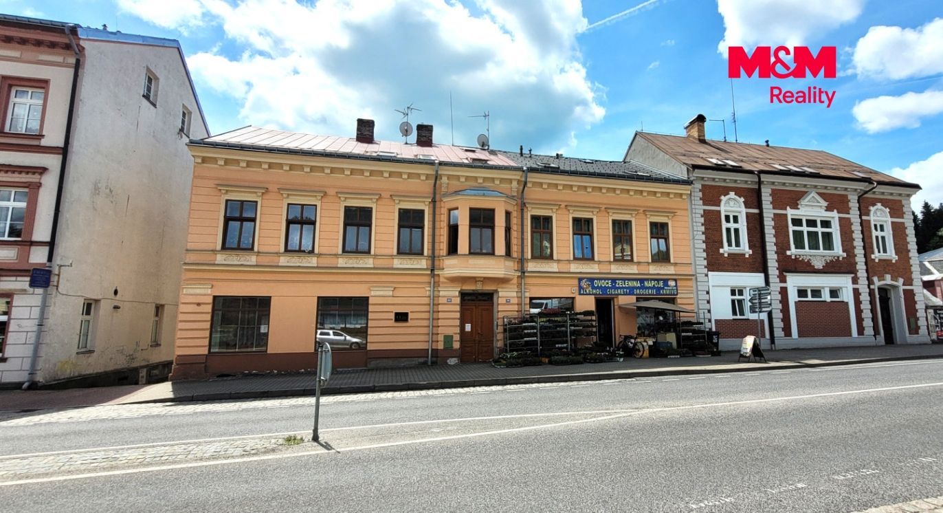 Dům