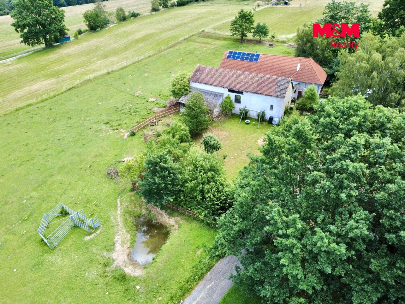 Prodej zemědělské usedlosti s pozemky 37992 m², Světce