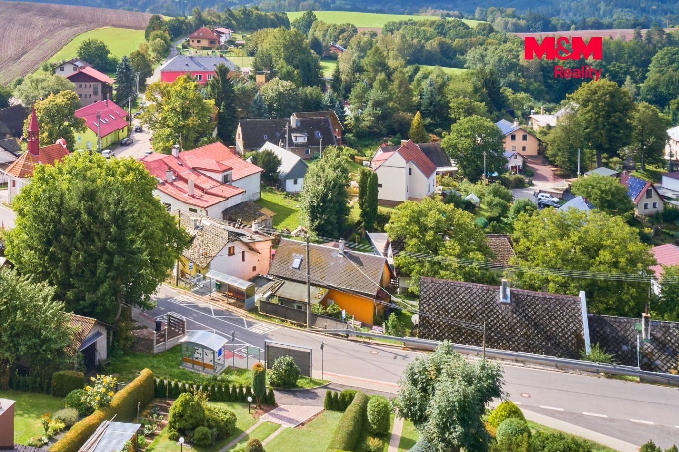 Dům