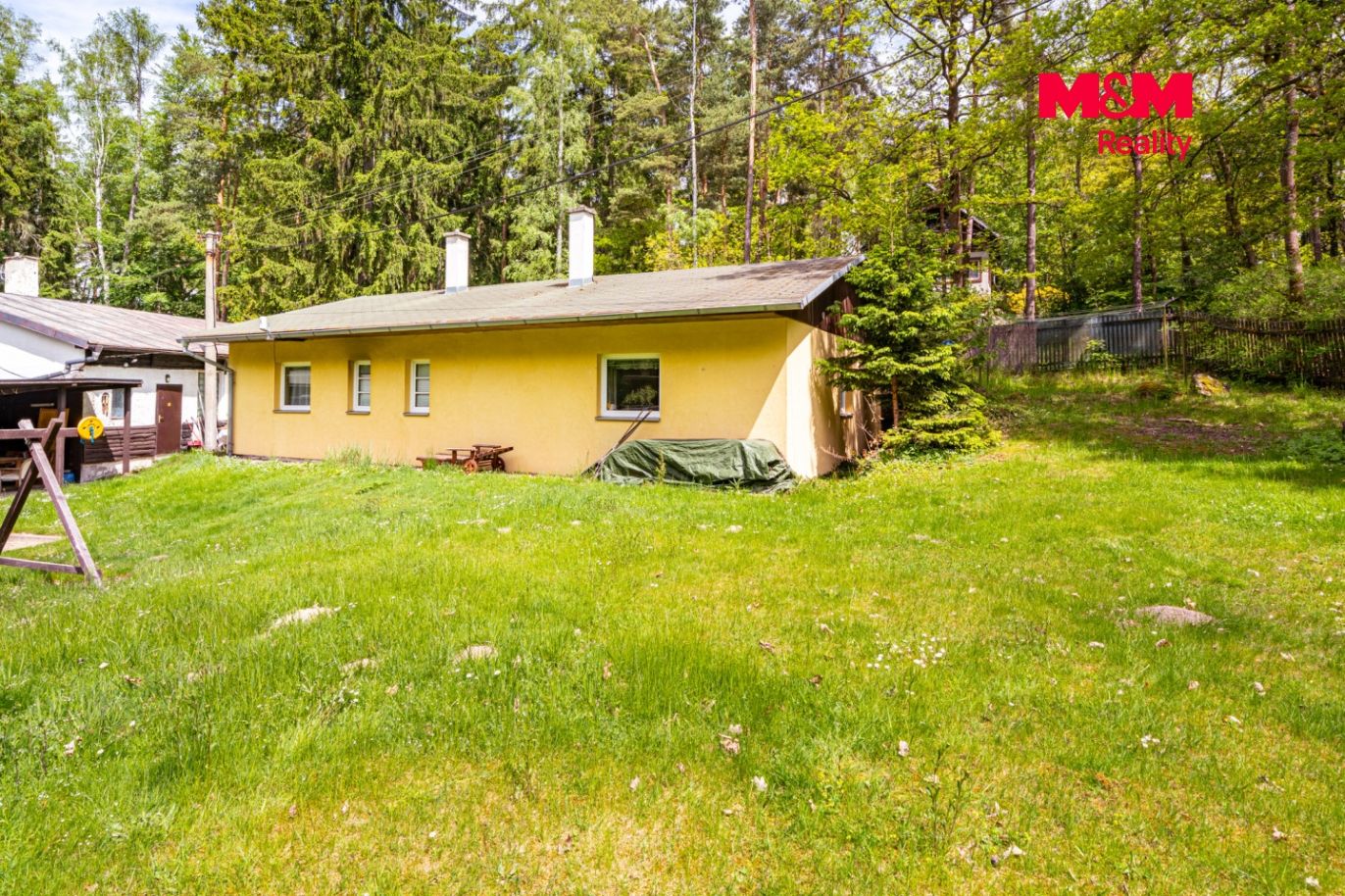 Pronájem rekreačního areálu- kemp, 795 m², Mezirolí
