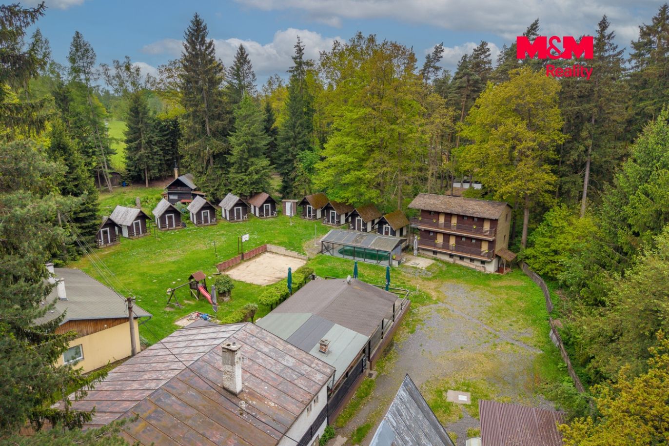 Pronájem rekreačního areálu- kemp, 795 m², Mezirolí