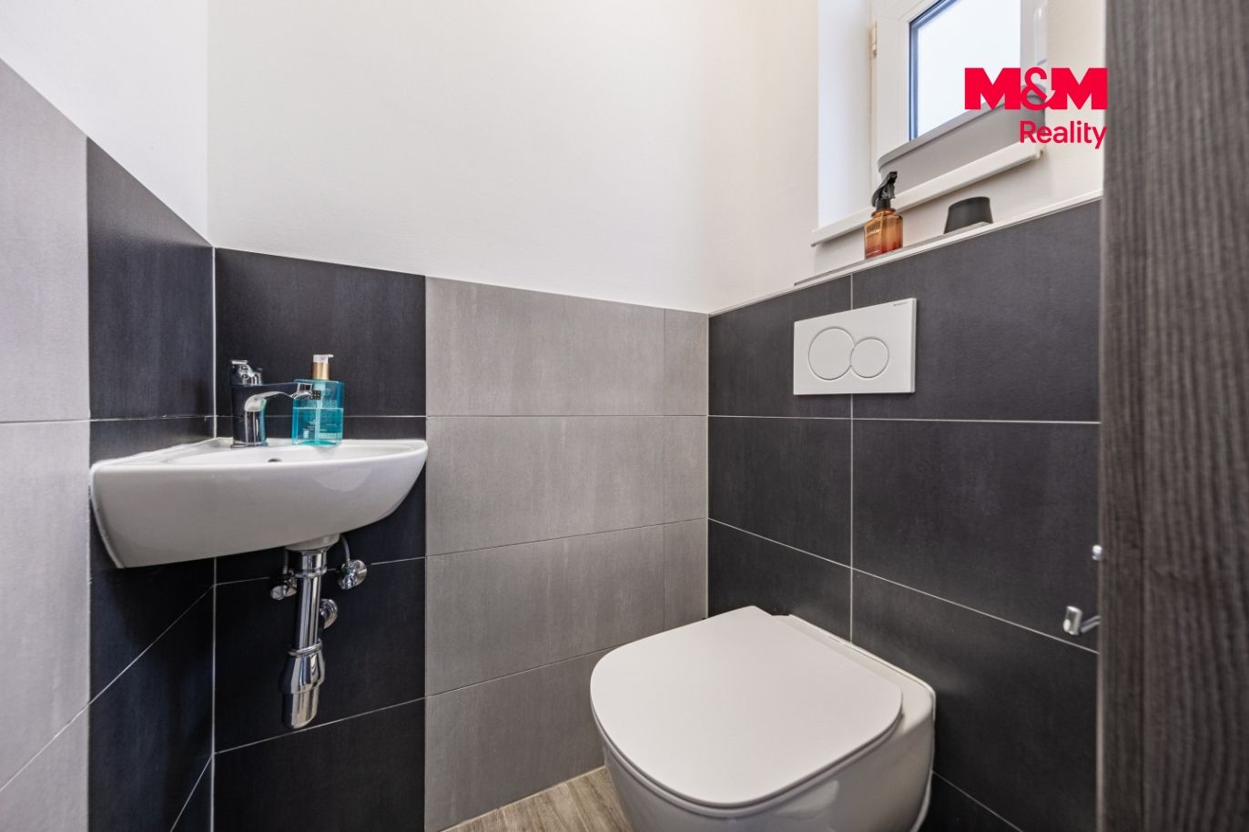 Prodej rodinného domu, 93 m², Kostelec n. Č. l, ul. Pražská