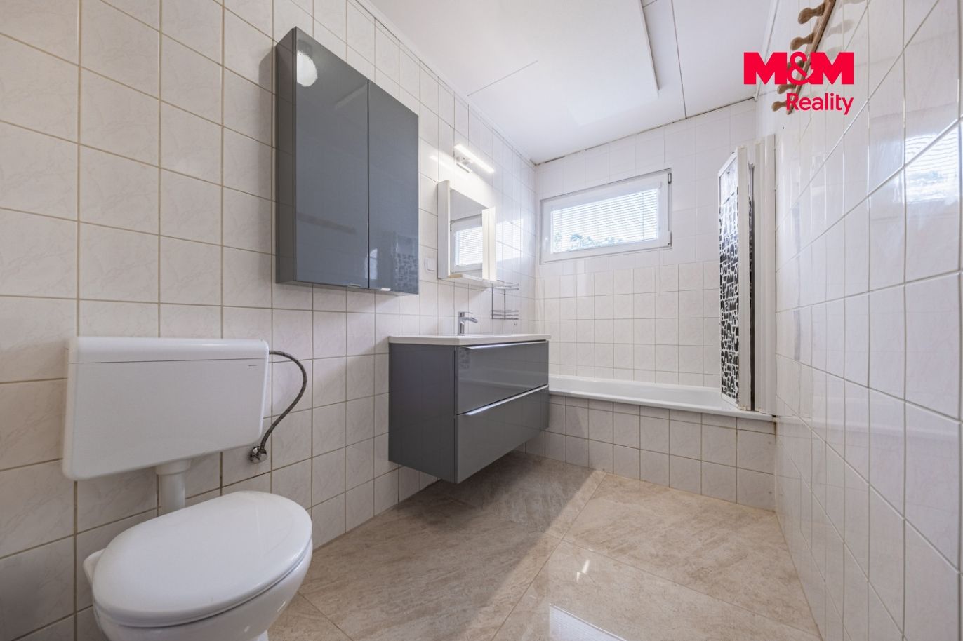 Prodej rodinného domu, 125 m², Šestajovice, ul. Ve Skalkách