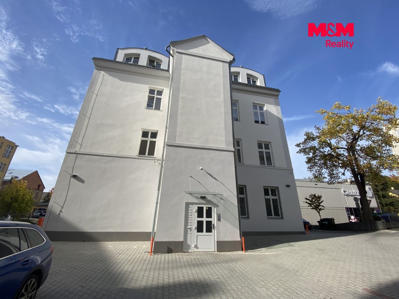 parkování za domem