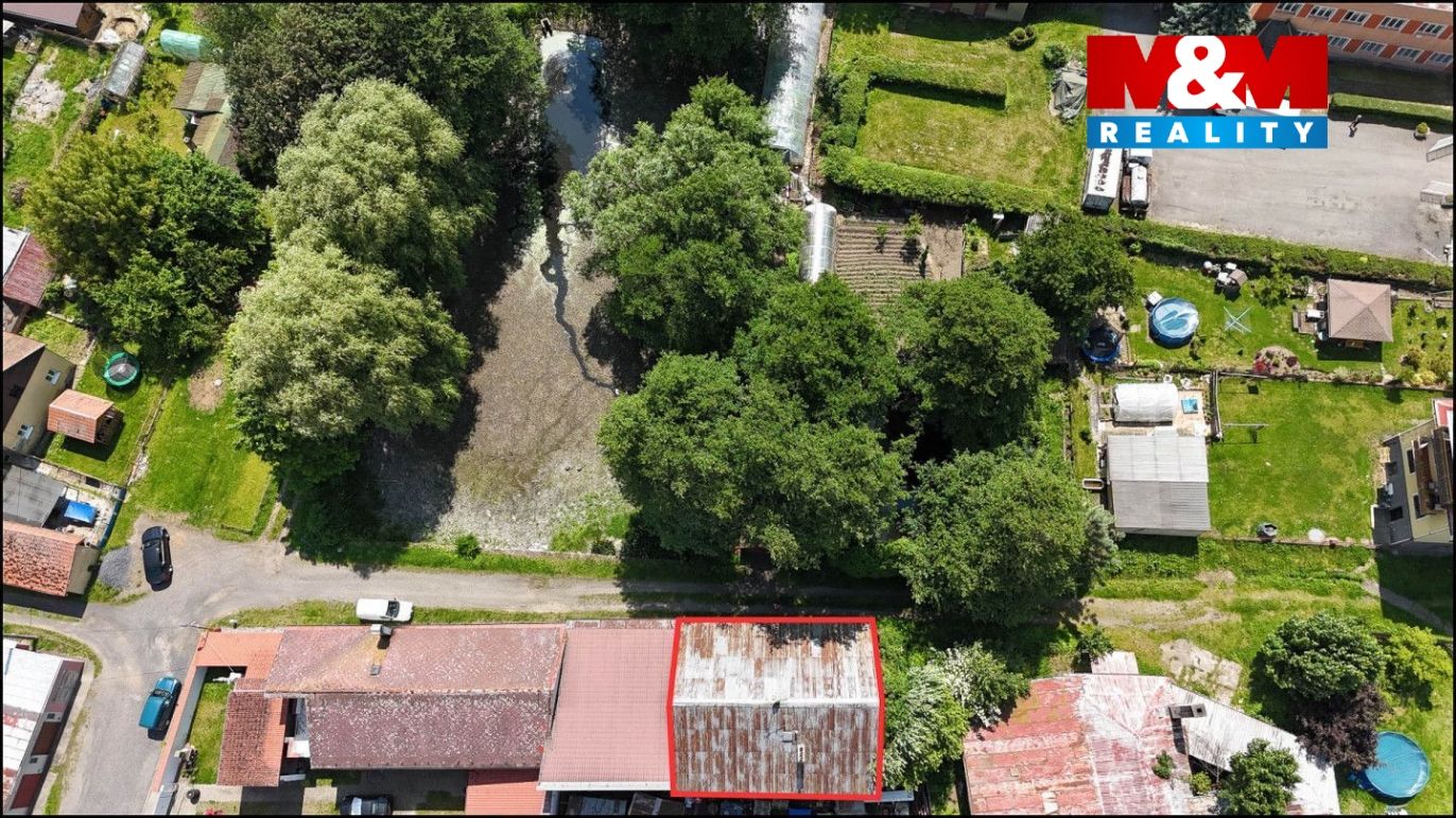 rybník.jpg