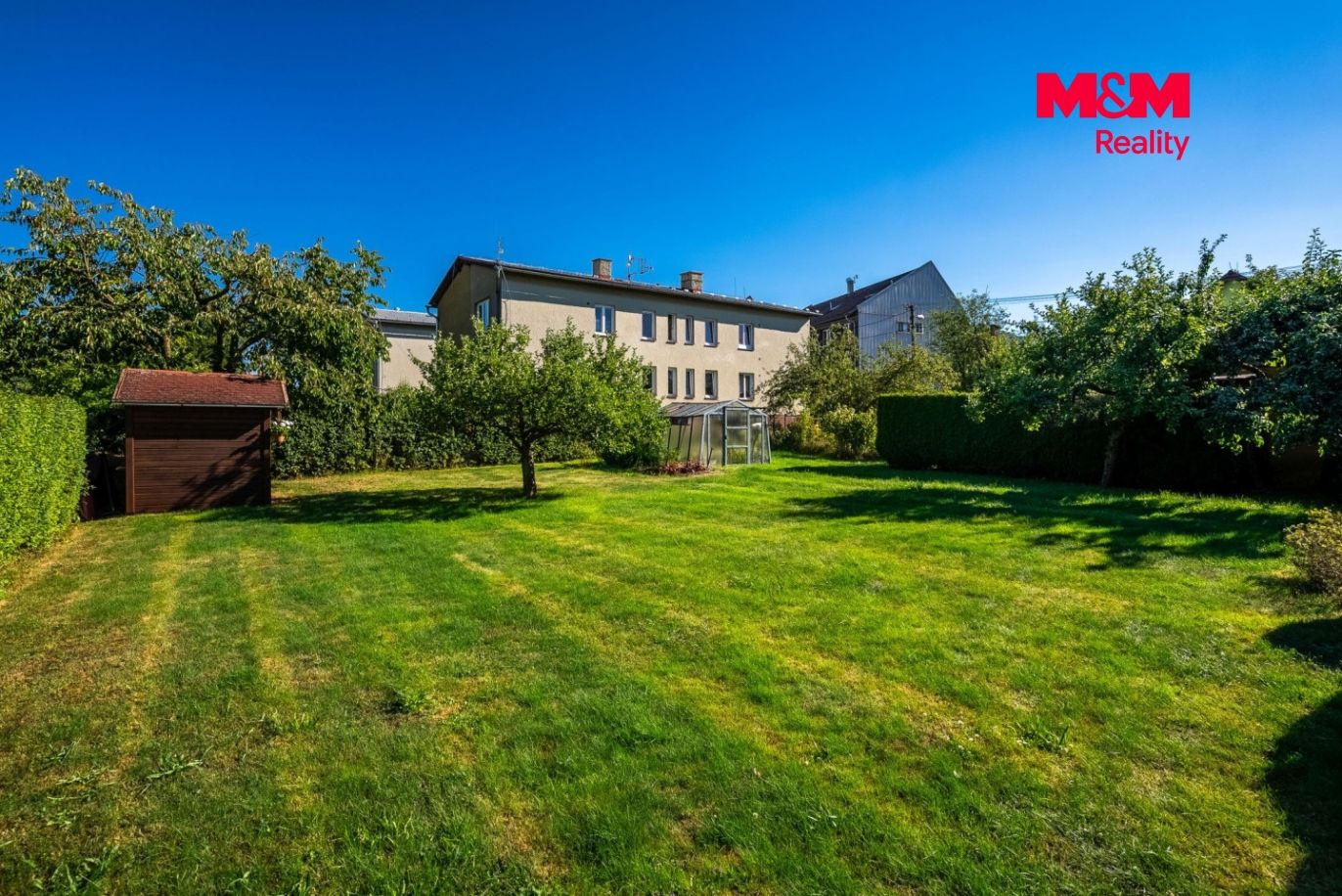 Zahrada 2.jpg