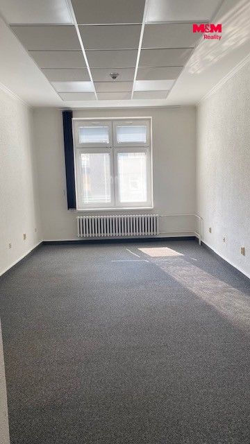 Průchozí kancelář (2).jpg