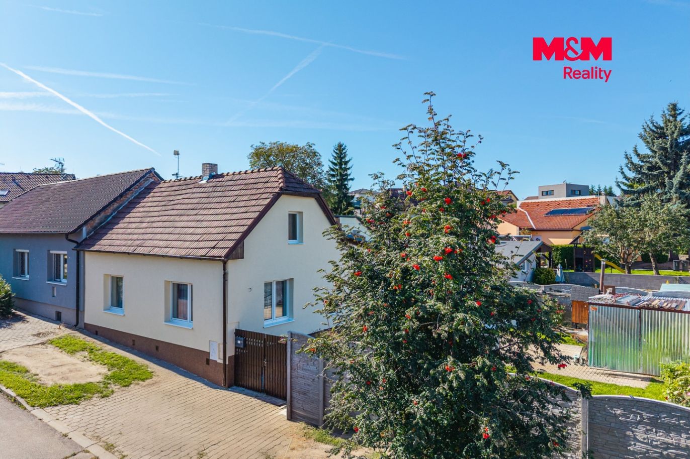 dům
