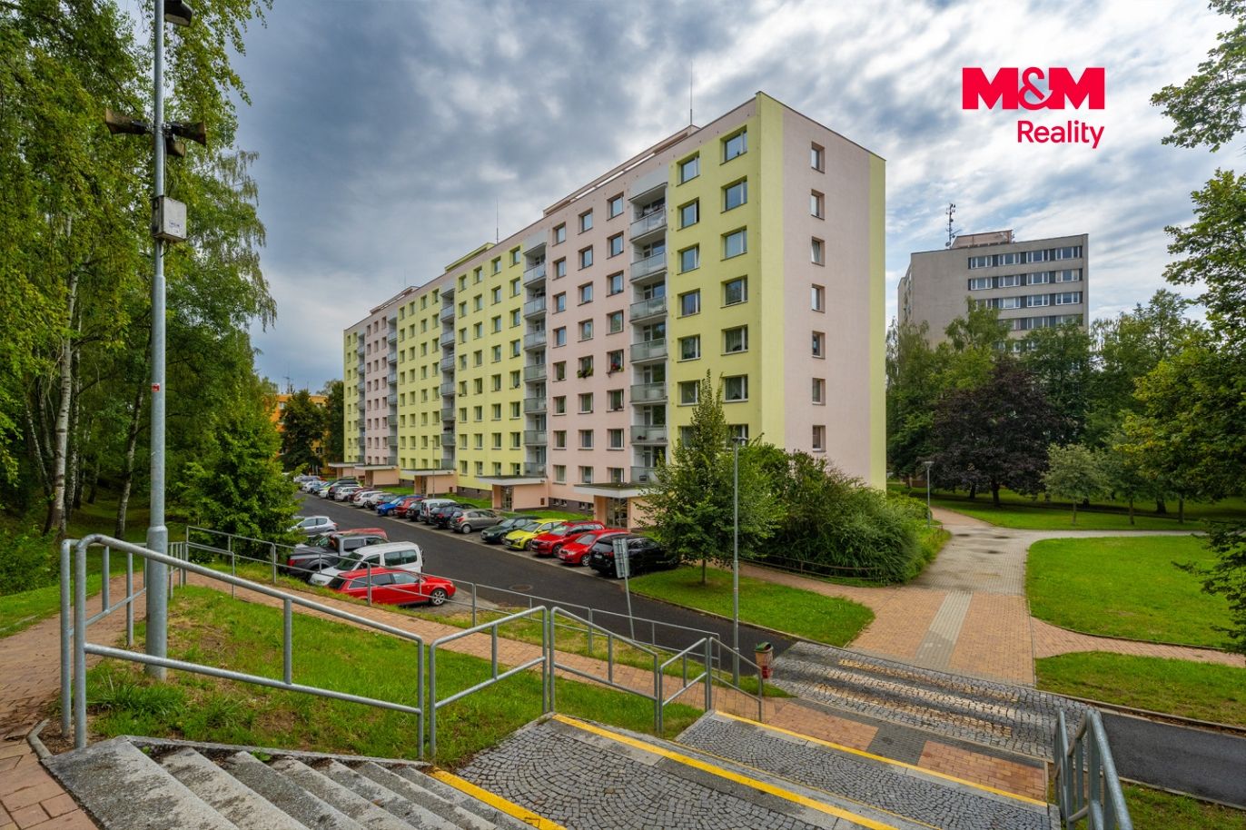 lumir_turnov-byt.jpg
