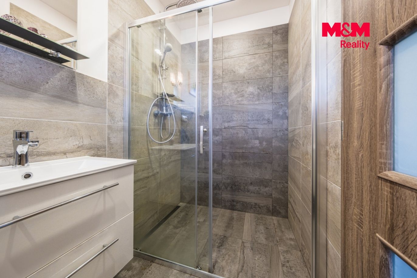 Prodej rodinného domu, 107 m², Mukařov, ul. K Památníku