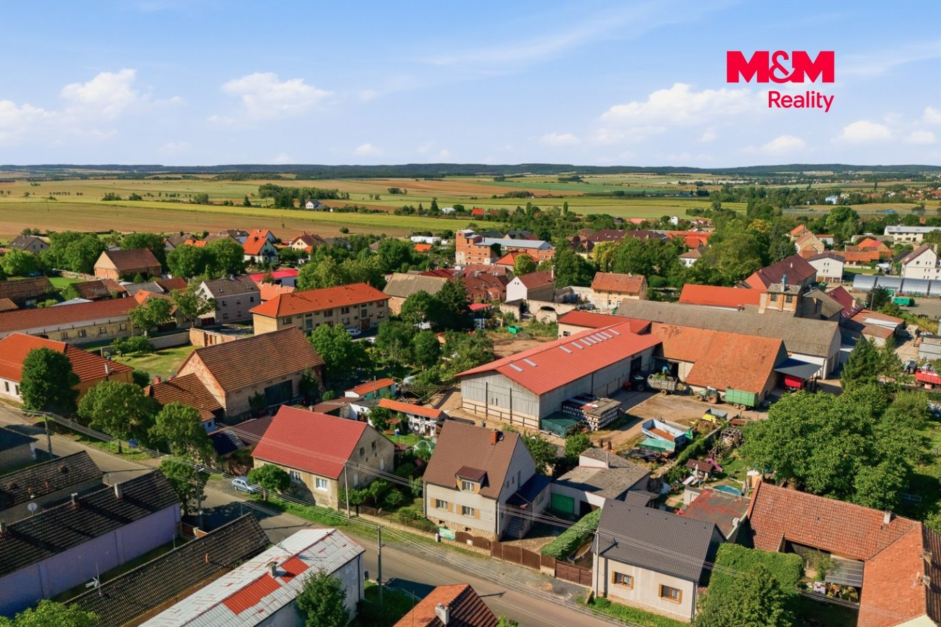 Realitní fotografie - Chrášťany - Kristýna Vaitová - 40.jpg