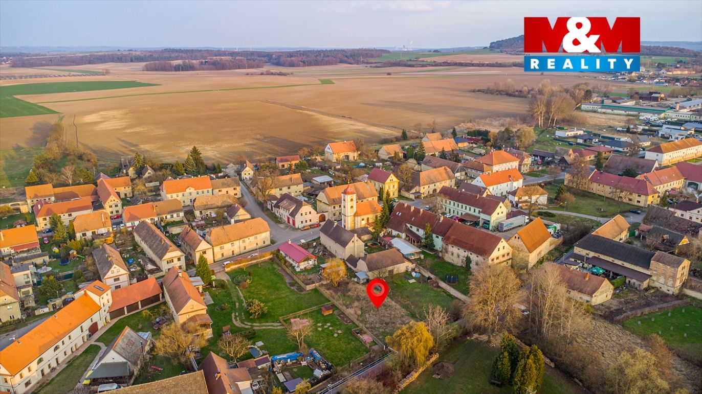 pohled na pozemek