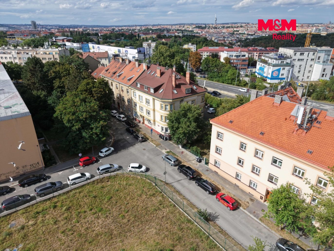 Dům
