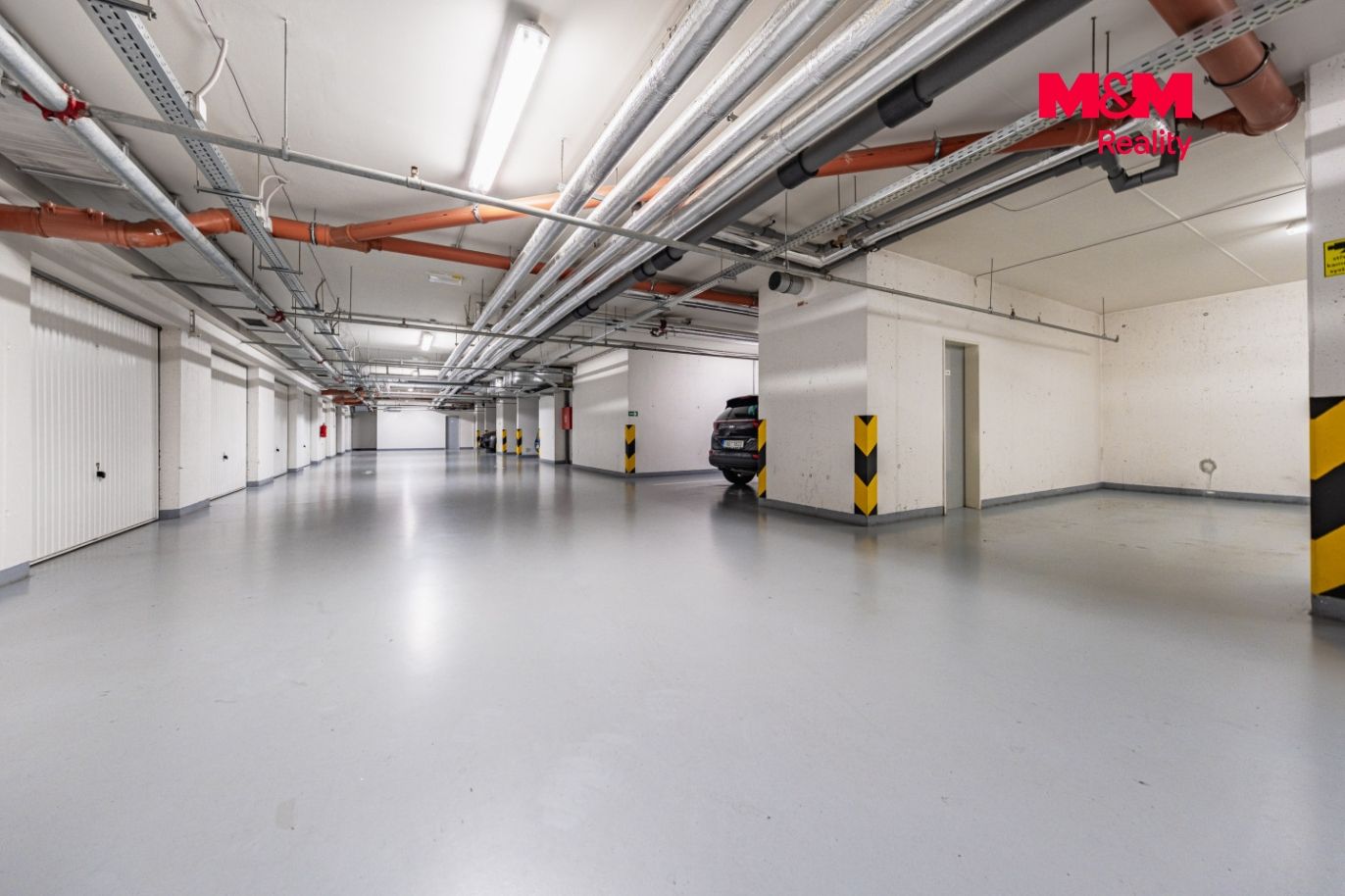 Pronájem bytu 2+kk, 60 m², v Praze, ul. Hornoměcholupská