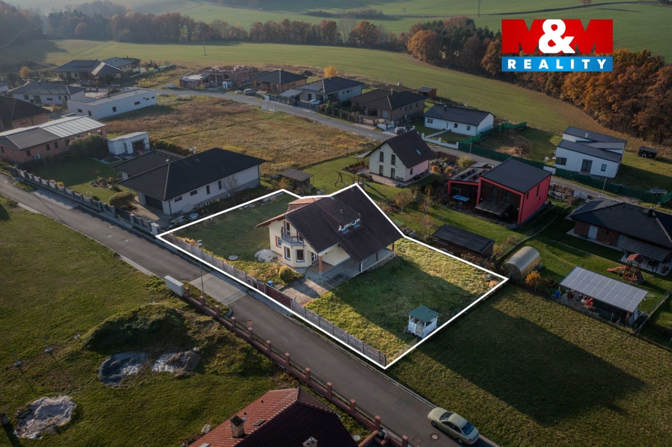 a32.jpg
