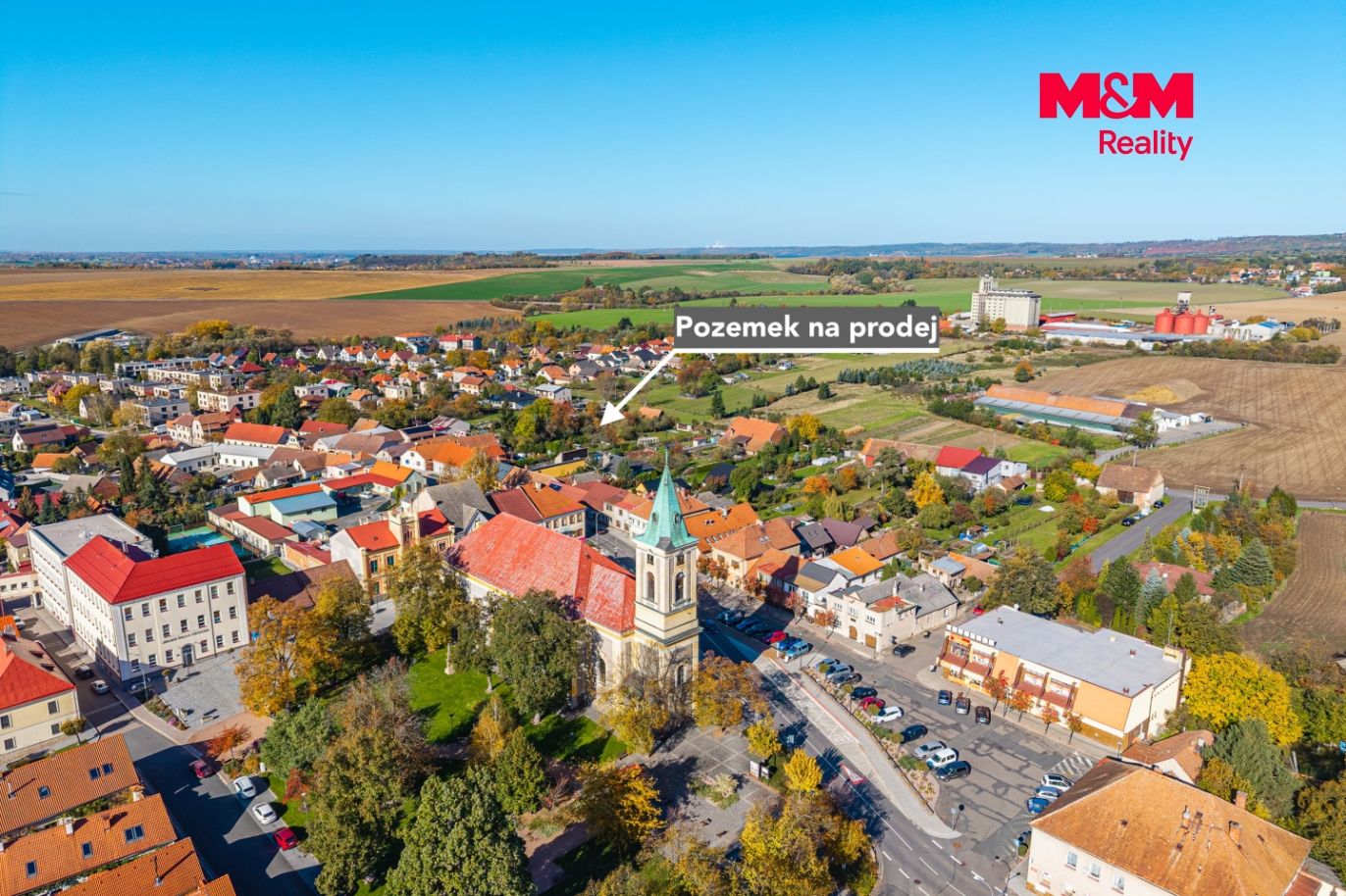 Pozemek a okolí
