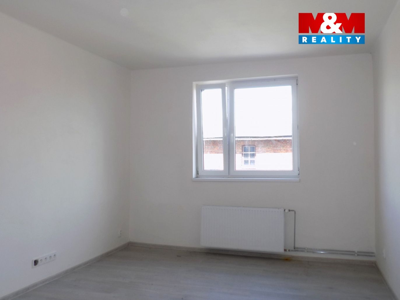 a17836cf-aff1-4506-b9c9-9303c6de8c8a.jpg