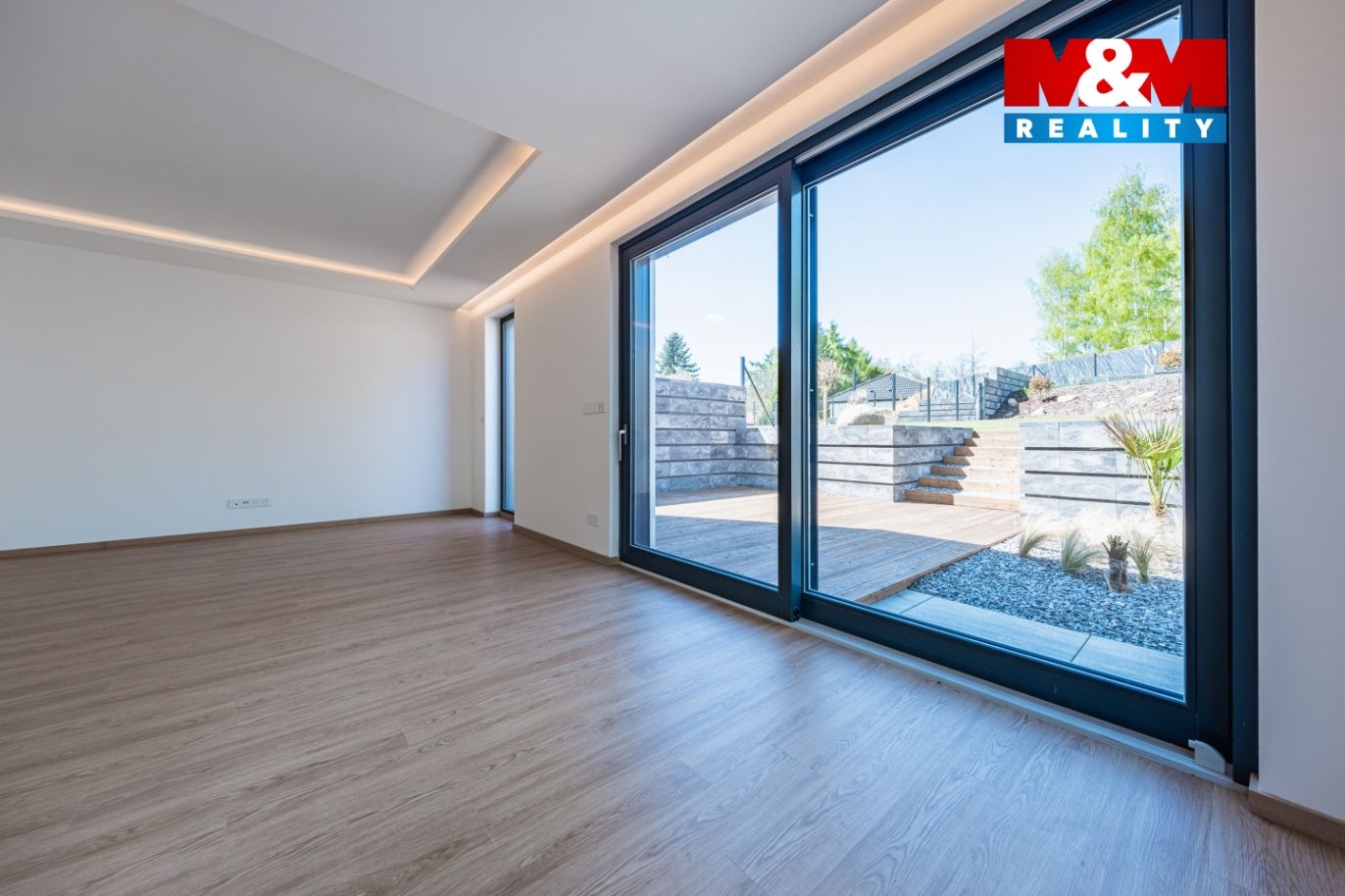 940723 - Prodej rodinného domu, 210 m², Velké Popovice