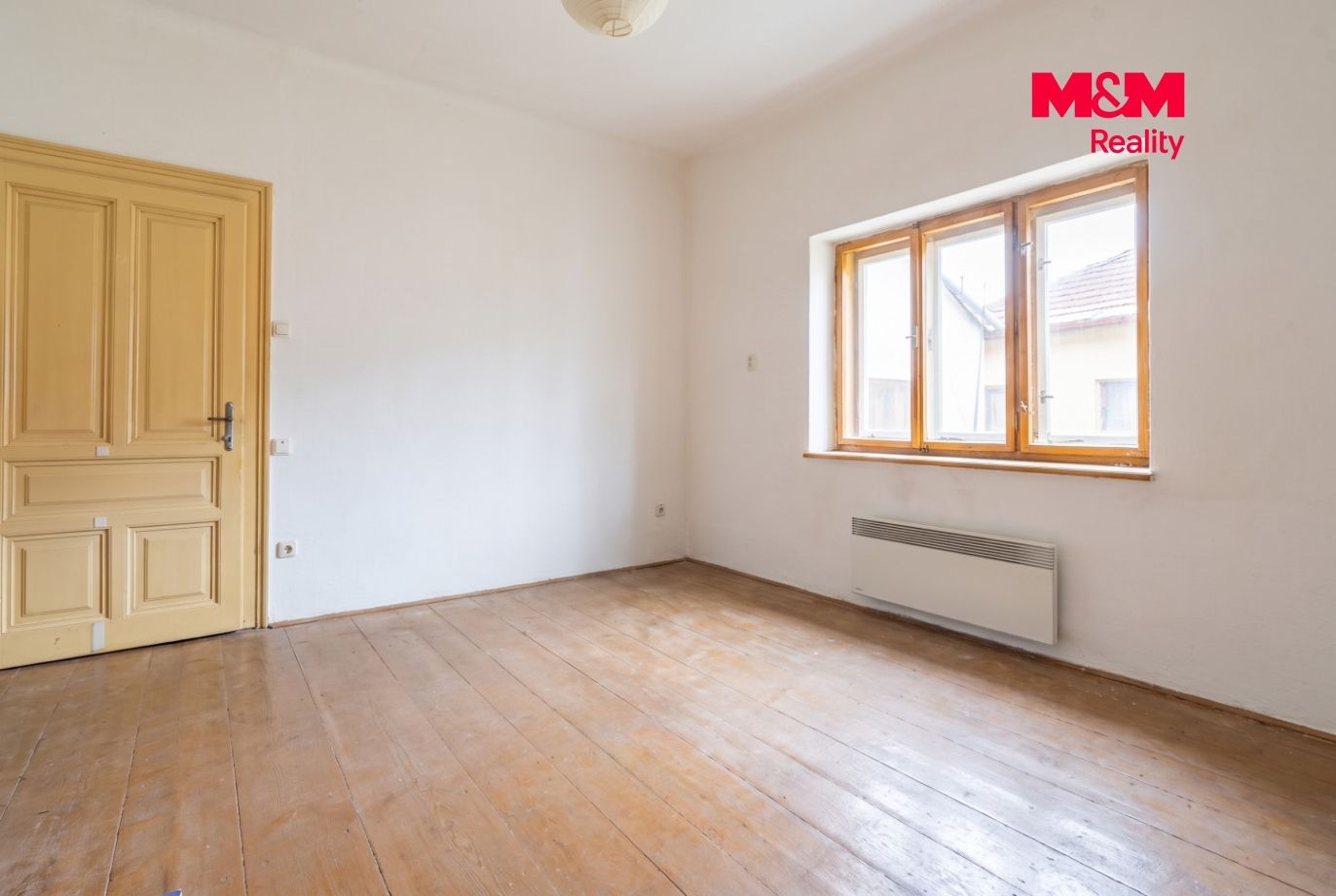 empty-1788558540030.jpg