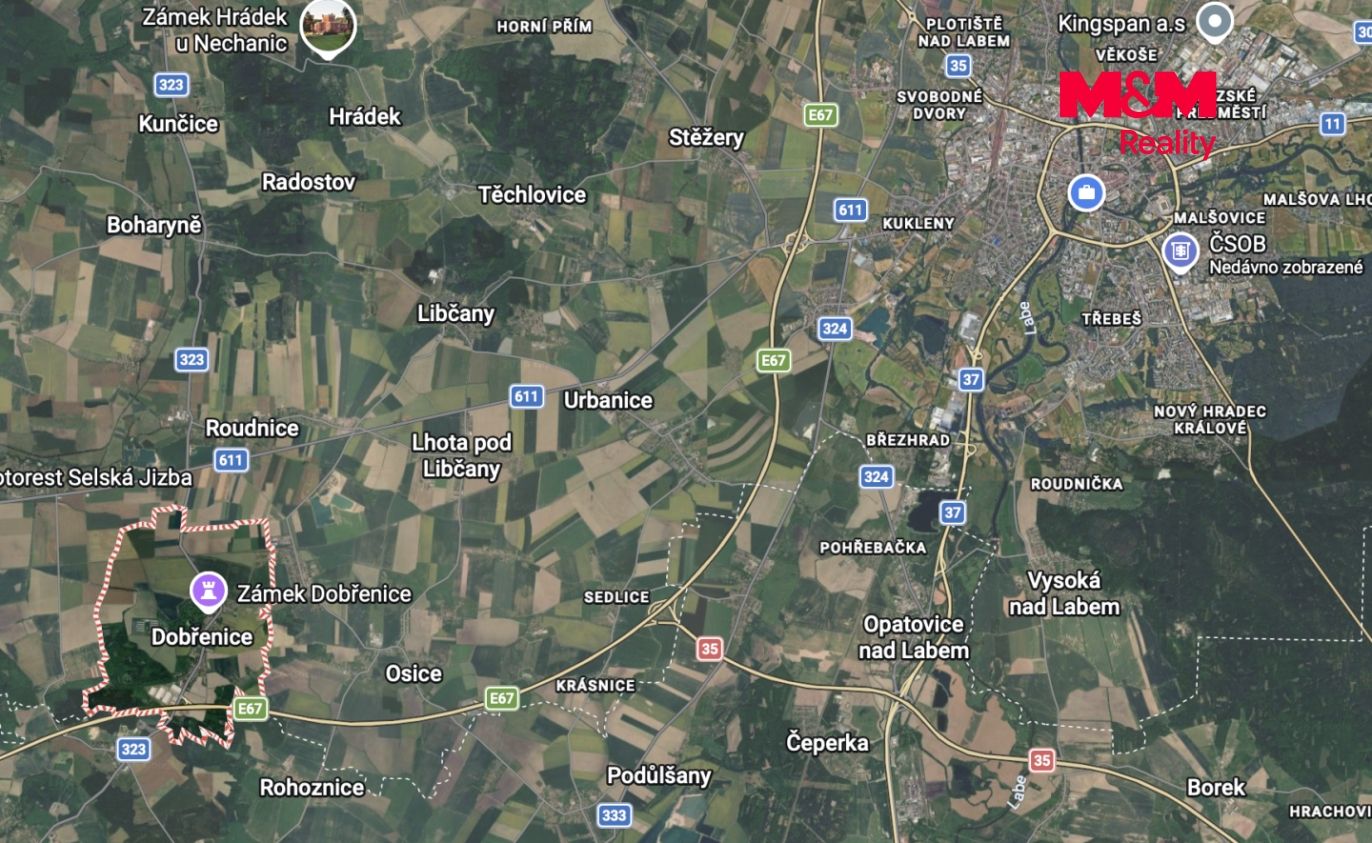Mapa Okolí Dobřenice.png