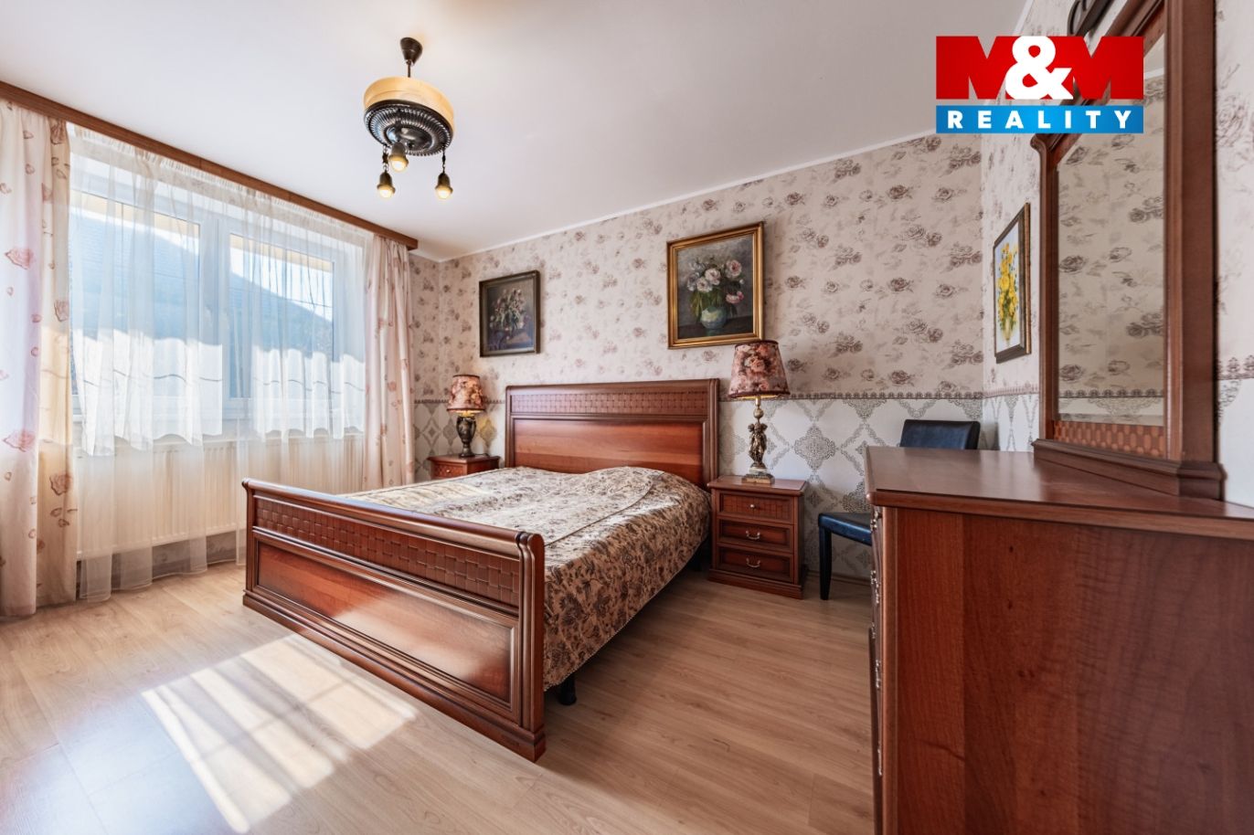 Pronájem rodinného domu, 220 m², Praha, ul. Markvartická