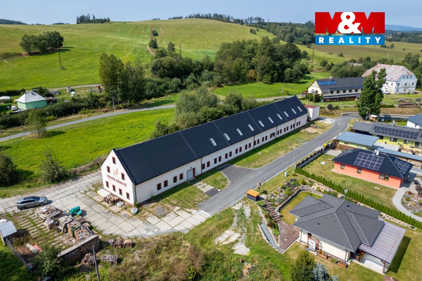 Truhlarstvi Valsov Brnak-31.jpg