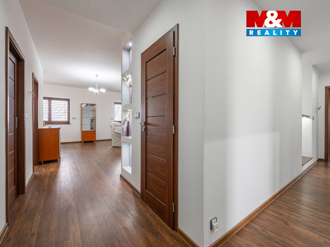 Prodej rodinného domu, 450 m², Neustupov
