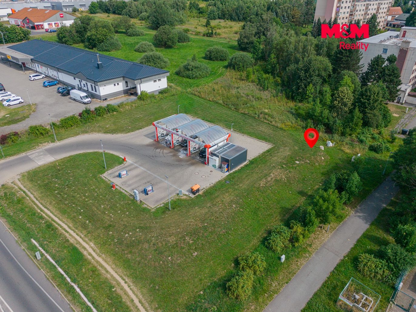 pohled na pozemek