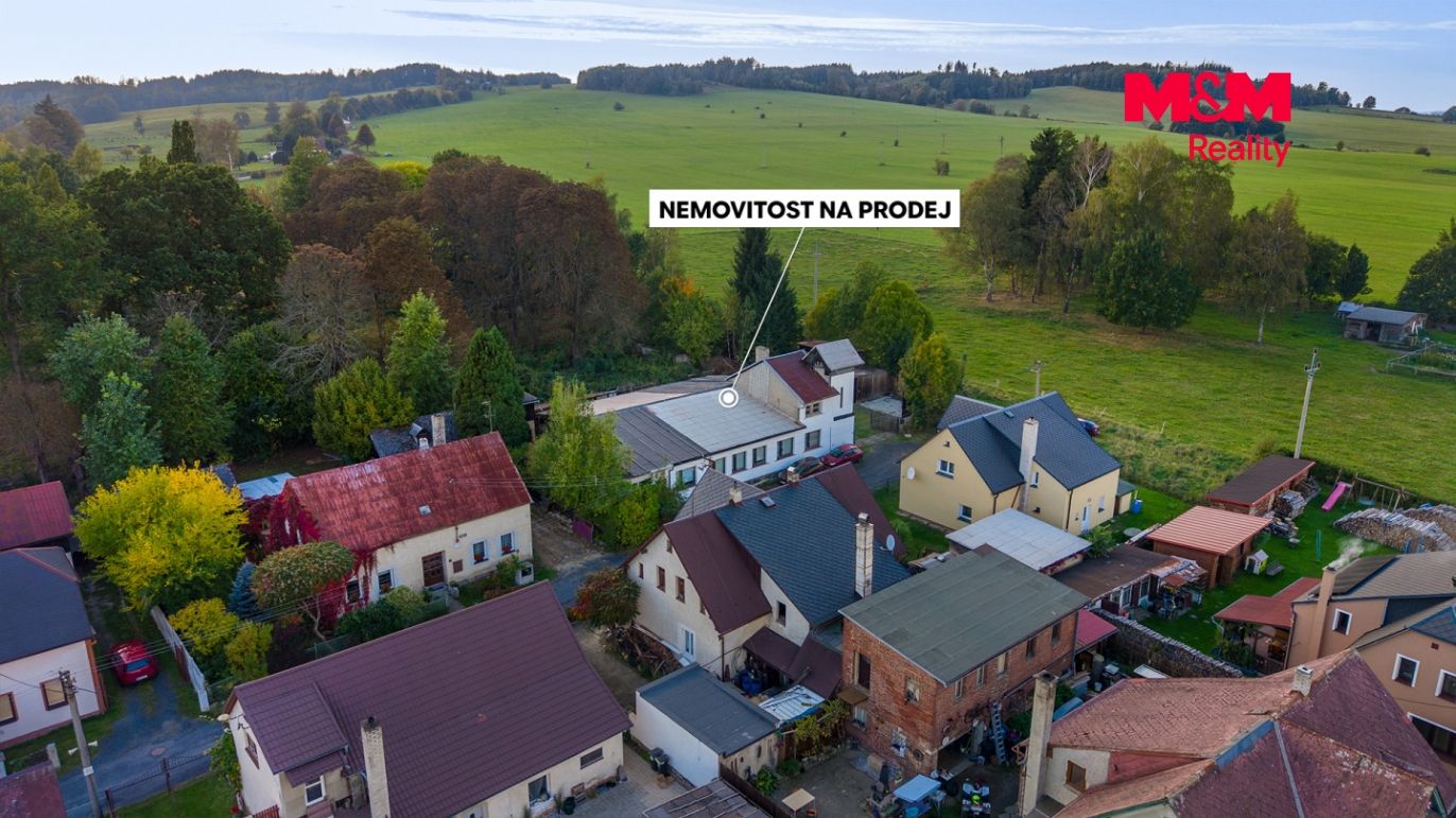 pohled z dálky