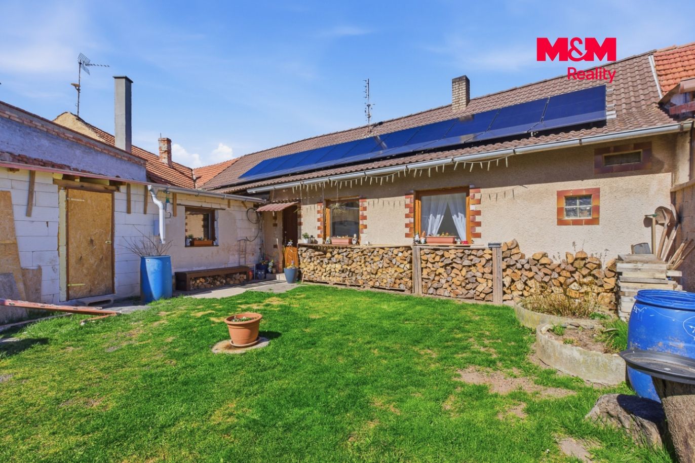 Realitní fotografie - Kněževes - Kristýna Vaitová - 19.jpg