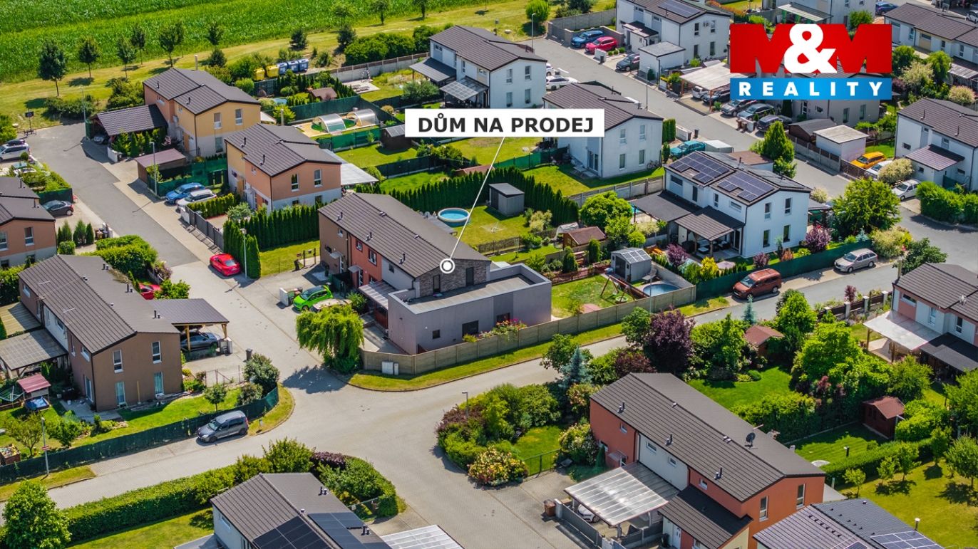 Dům