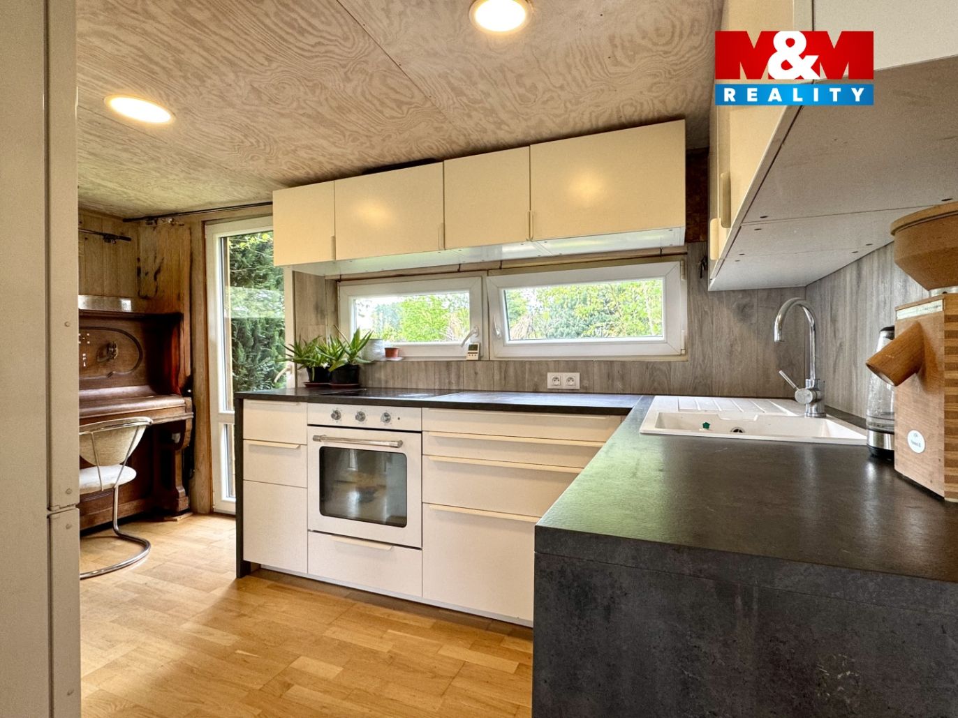 Prodej ovocného sadu, 2615 m², Český Šternberk