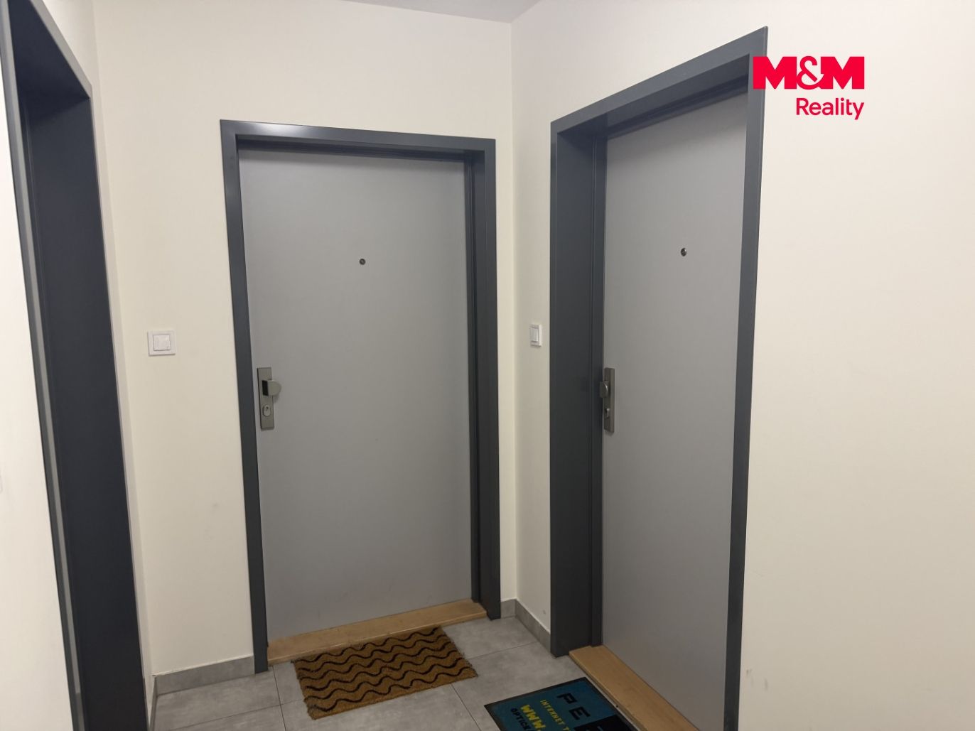 Pronájem bytu 2+kk, 50 m², Praha, ul. Limuzská