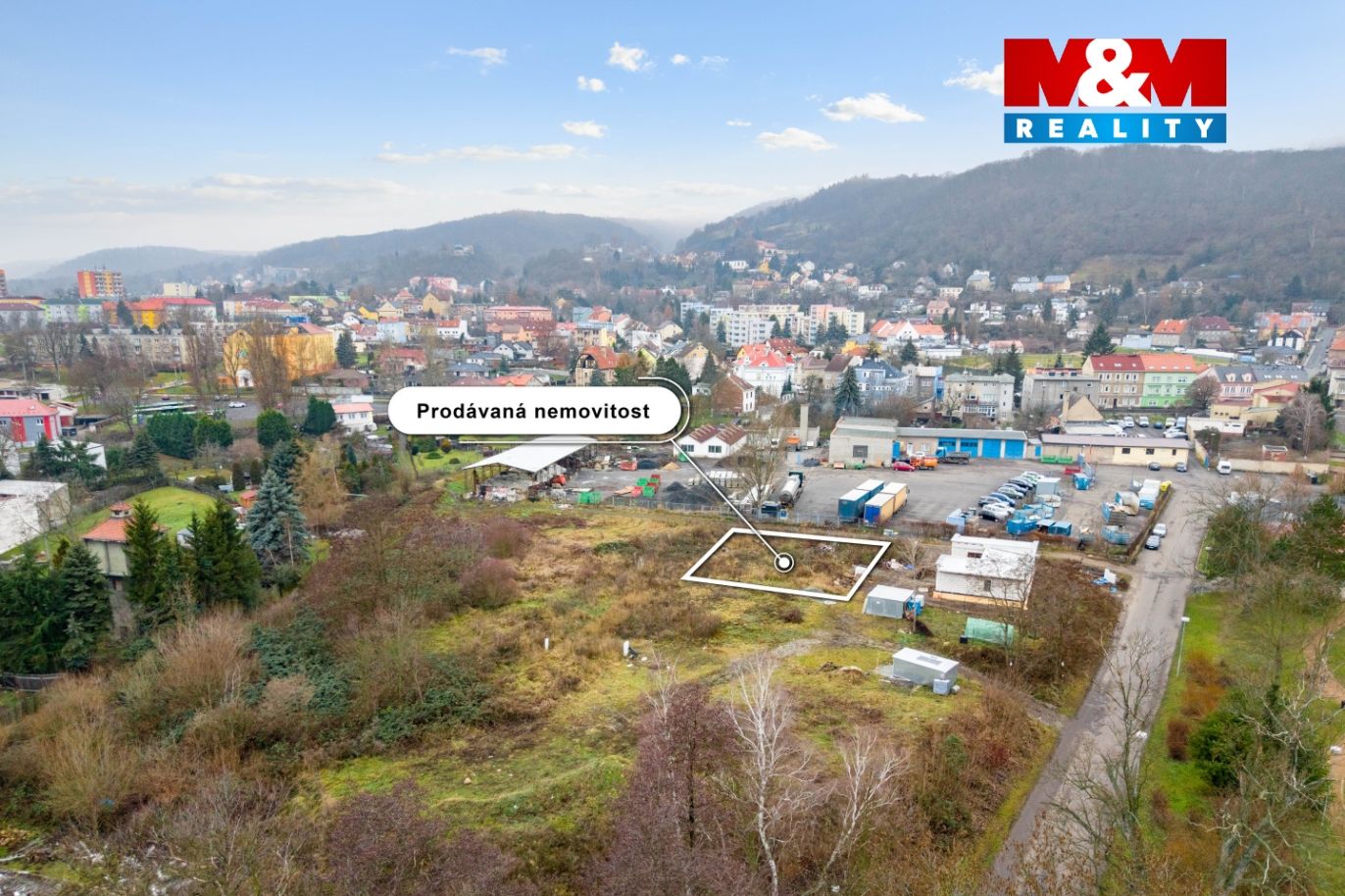 Pohled na pozemek